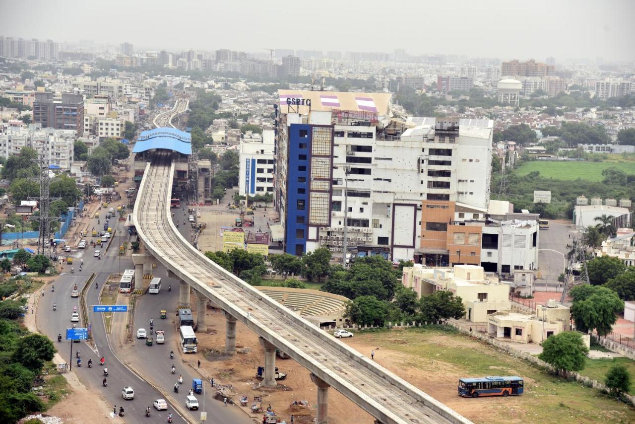 Central Inn Ahmedabad Exterior photo